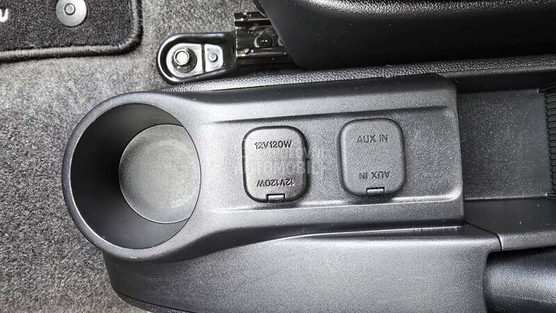 Mazda 2 1.4 B   N.O.V.A