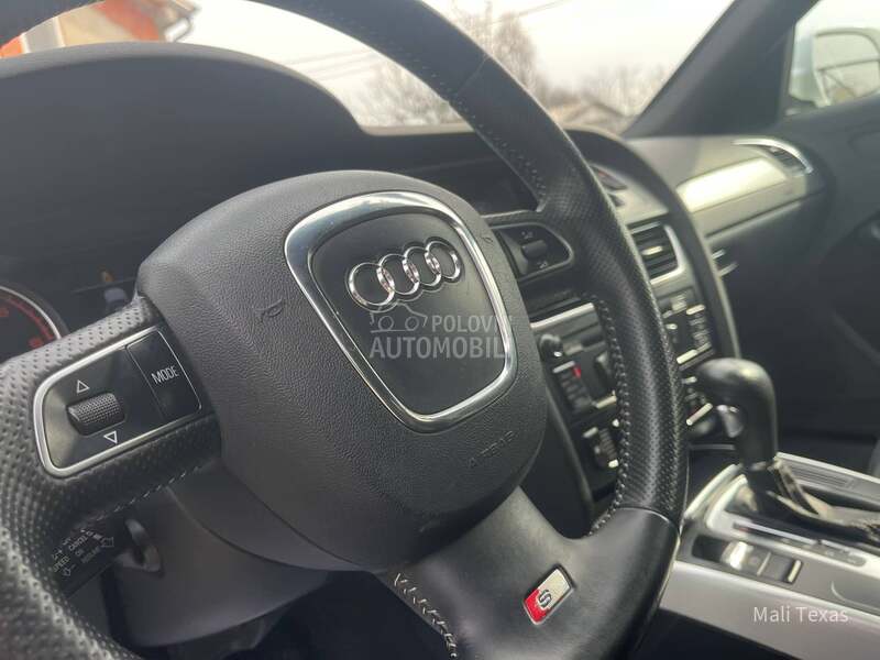 Audi A4 AUT/S LINE
