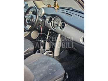 MINI Cooper 1.6