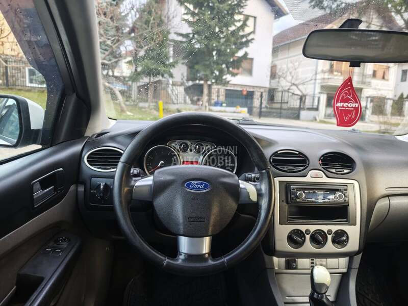 Ford Focus Atst pln