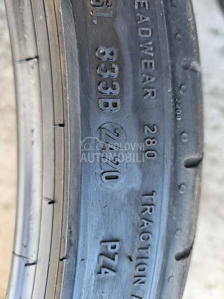 Pirelli 255/35 R22 Letnja
