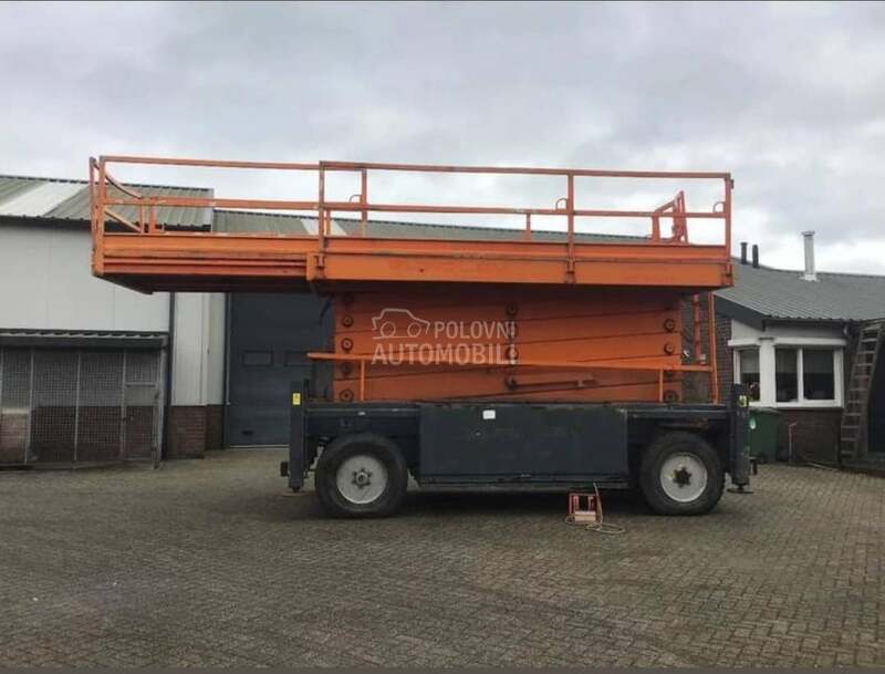 JLG 245 25   Deutz motor