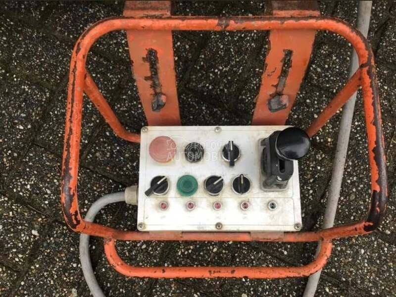 JLG 245 25   Deutz motor