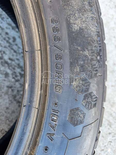 Falken 255/50 R19 Zimska