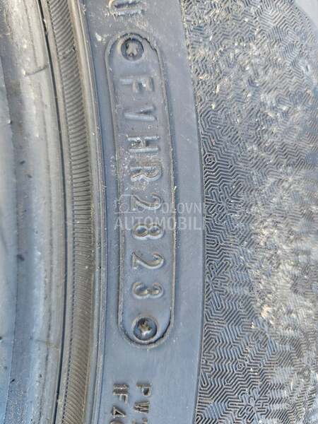 Falken 255/50 R19 Zimska