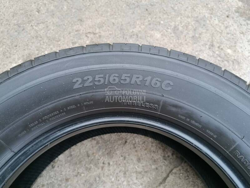 Petlas 225/65 R16 Letnja
