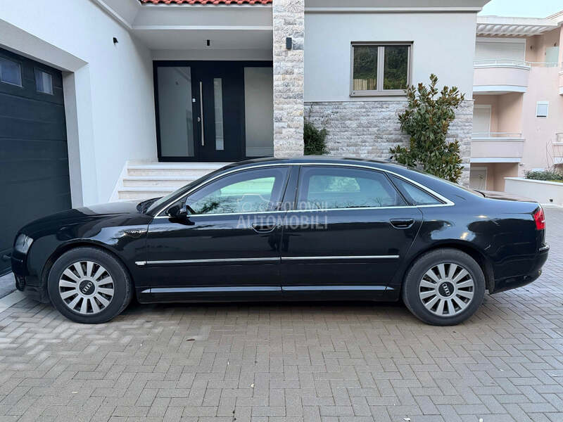 Audi A8 Long Blinda B7 VR9