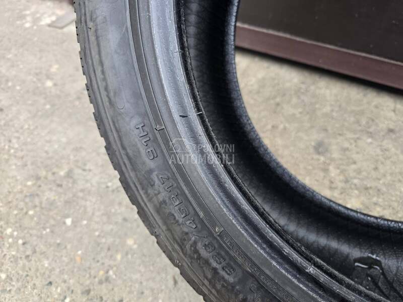 Dunlop 225/45 R17 Zimska