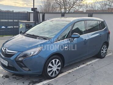 Opel Zafira 