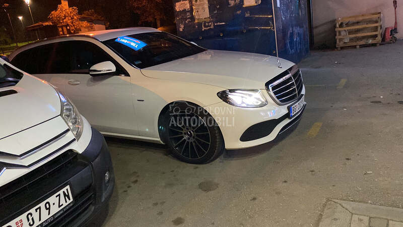 Mercedes Benz E 200 E213