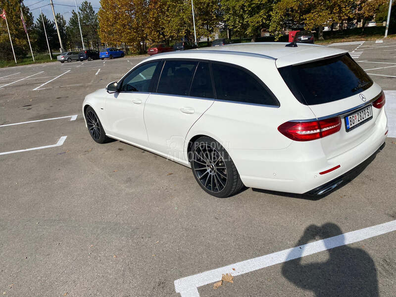 Mercedes Benz E 200 E213