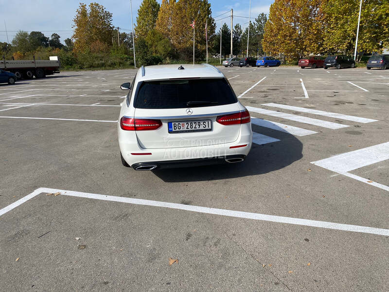 Mercedes Benz E 200 E213