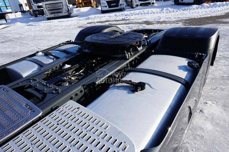 DAF 106 / 480 / DOM1894