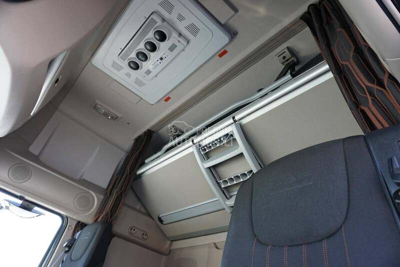 DAF 106 / 480 / DOM1894