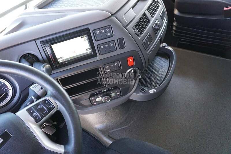 DAF 106 / 480 / DOM1894