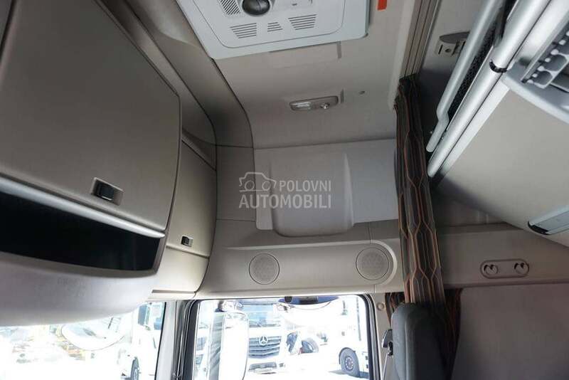 DAF 106 / 480 / DOM1894