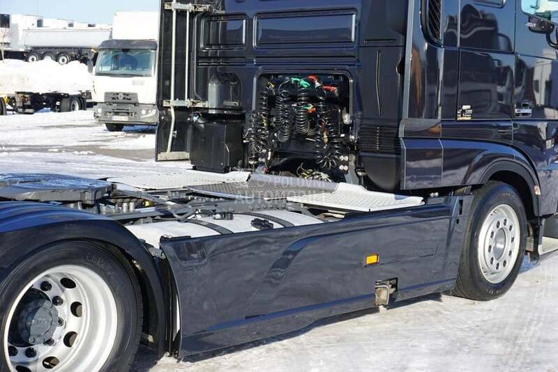 DAF 106 / 480 / DOM1894