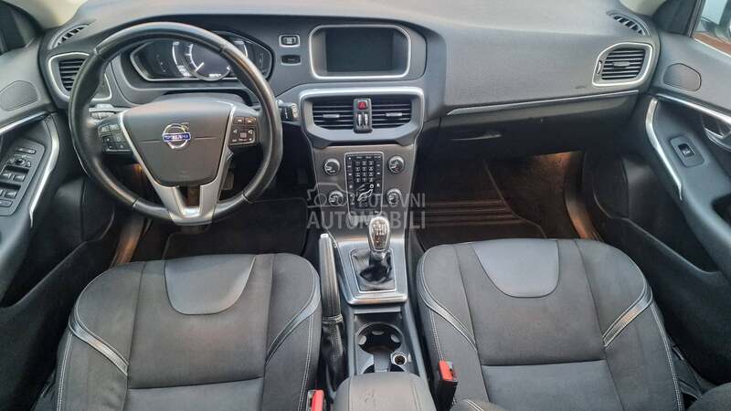 Volvo V40 1.6 d  OCUVAN
