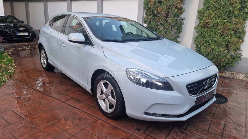 Volvo V40 1.6 d  OCUVAN