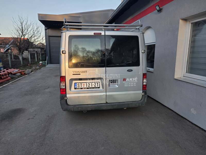 Ford Transit Dupla kabina