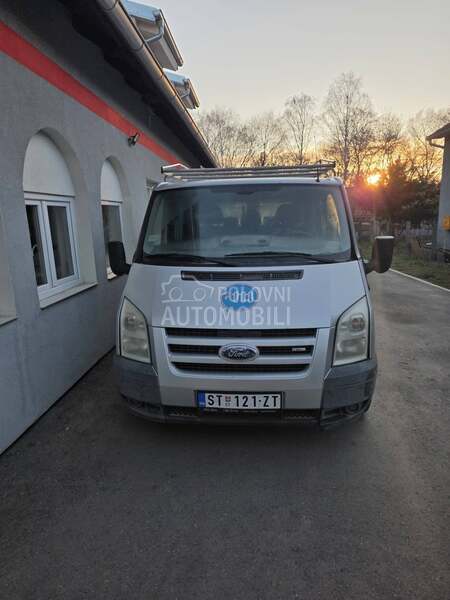 Ford Transit Dupla kabina