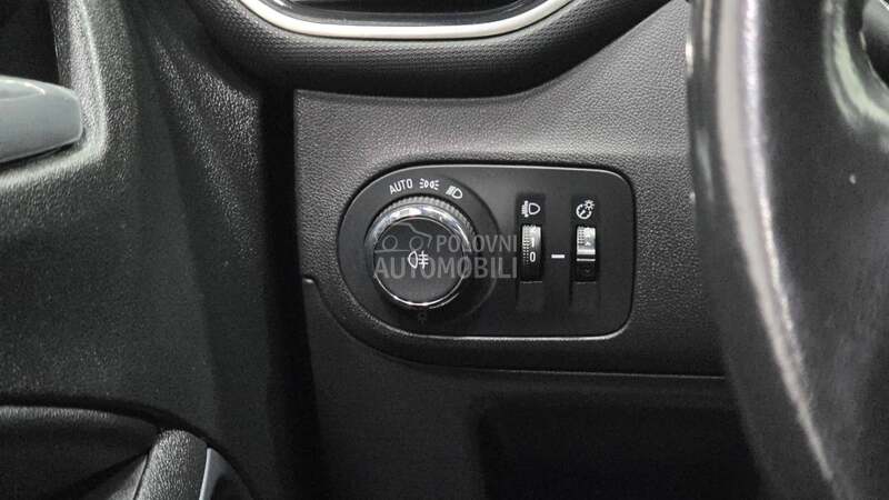 Opel Crossland X  Elegance