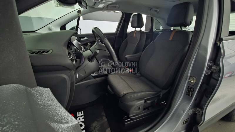 Opel Crossland X  Elegance