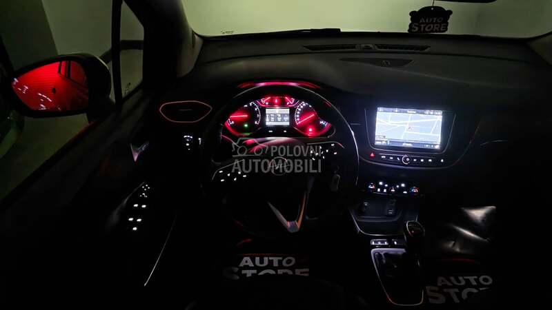 Opel Crossland X  Elegance