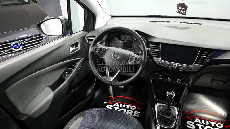 Opel Crossland X  