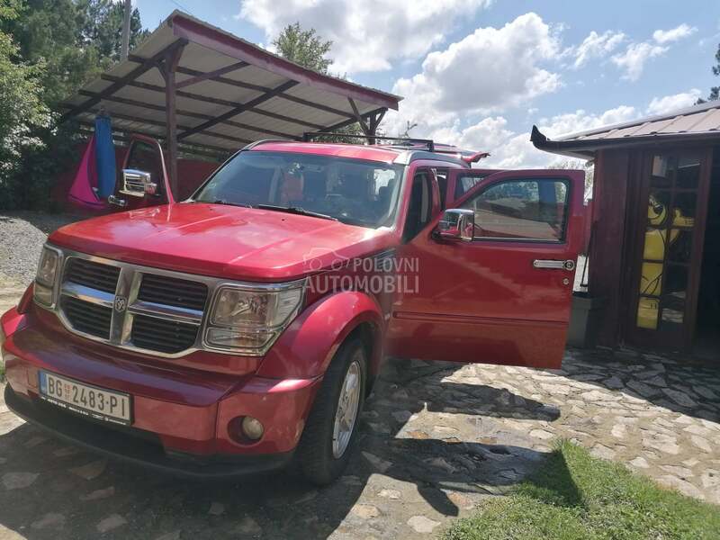 Dodge Nitro 4x4
