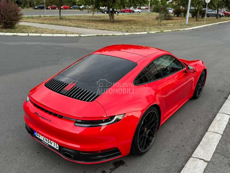 Porsche 911 4s