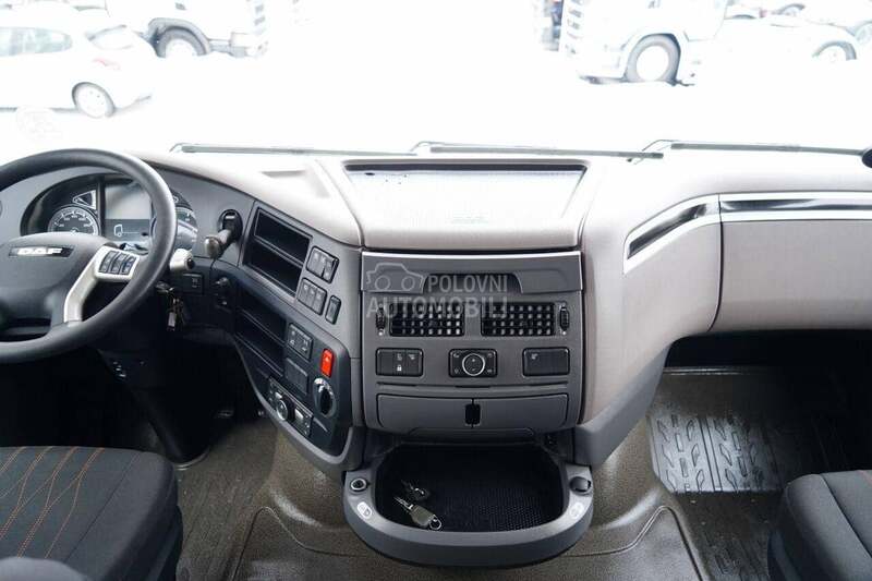 DAF XF 530/Tegljač/IMP3704