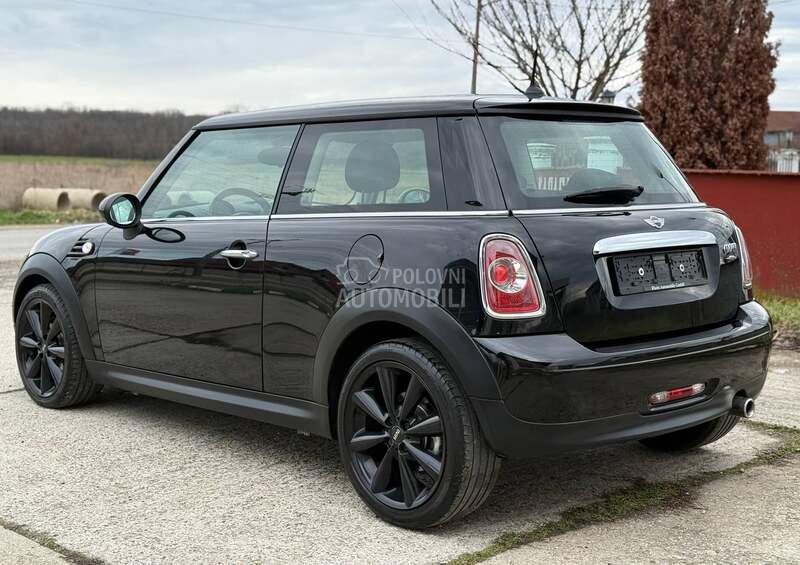 MINI Cooper John Cooper Works