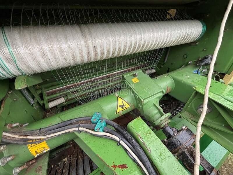 Krone Round Pack 1250