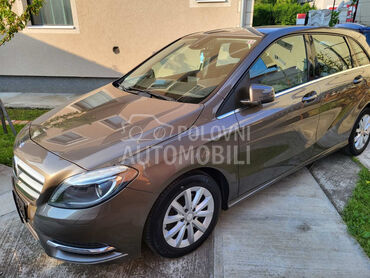 Mercedes Benz B 200 B200