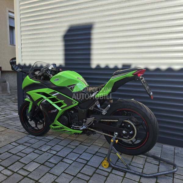 Kawasaki NINJA 300
