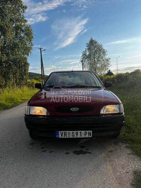 Ford Escort 
