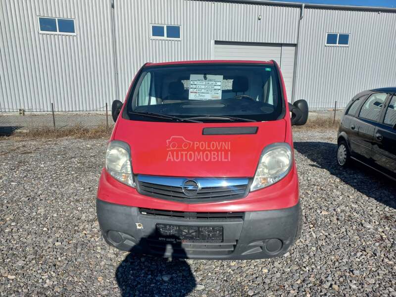 Opel Vivaro 2000