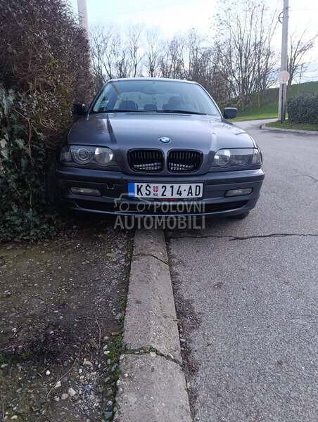 BMW 318 e46