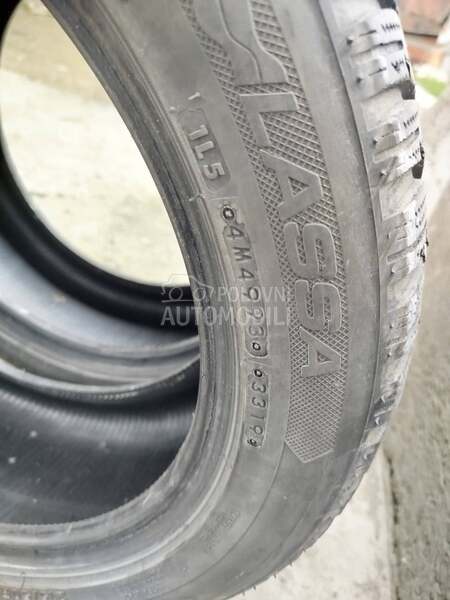 Lassa 215/50 R17 Zimska