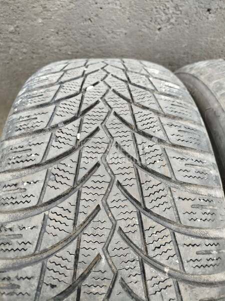 Lassa 215/50 R17 Zimska