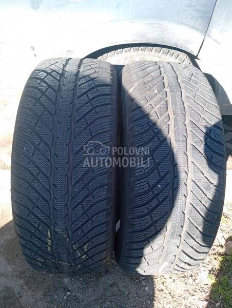 Cooper 235/55 R18 Zimska