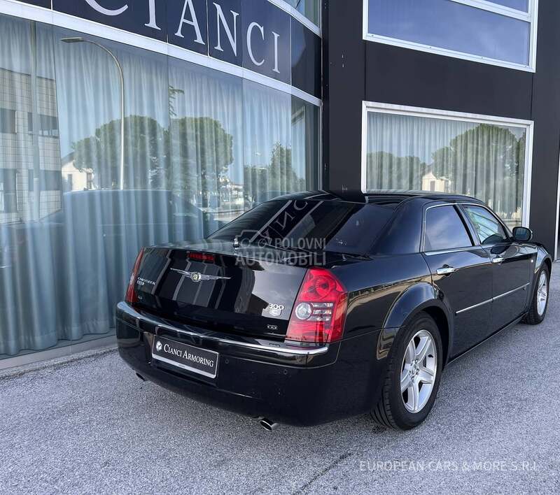 Chrysler 300C 