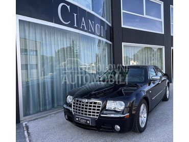 Chrysler 300C 