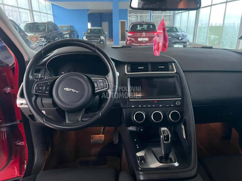 Jaguar E-Pace 