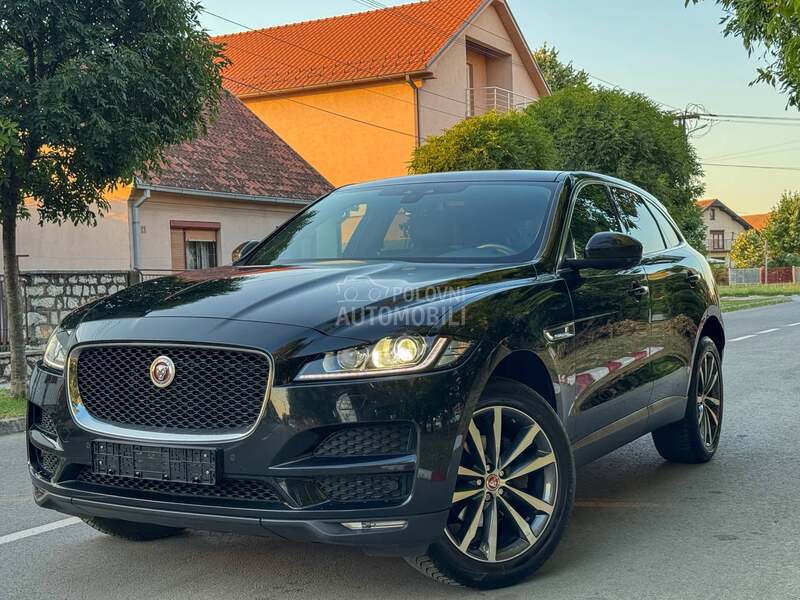Jaguar F pace 