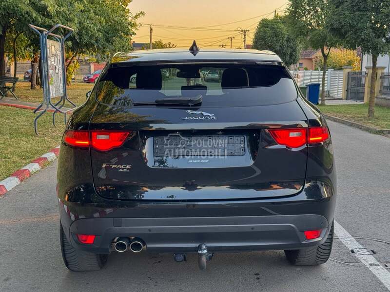 Jaguar F pace 