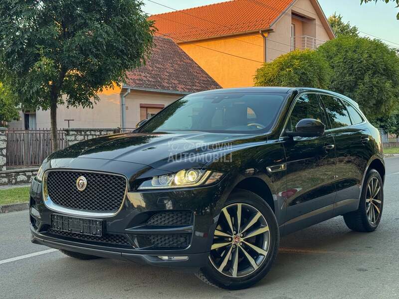 Jaguar F pace 