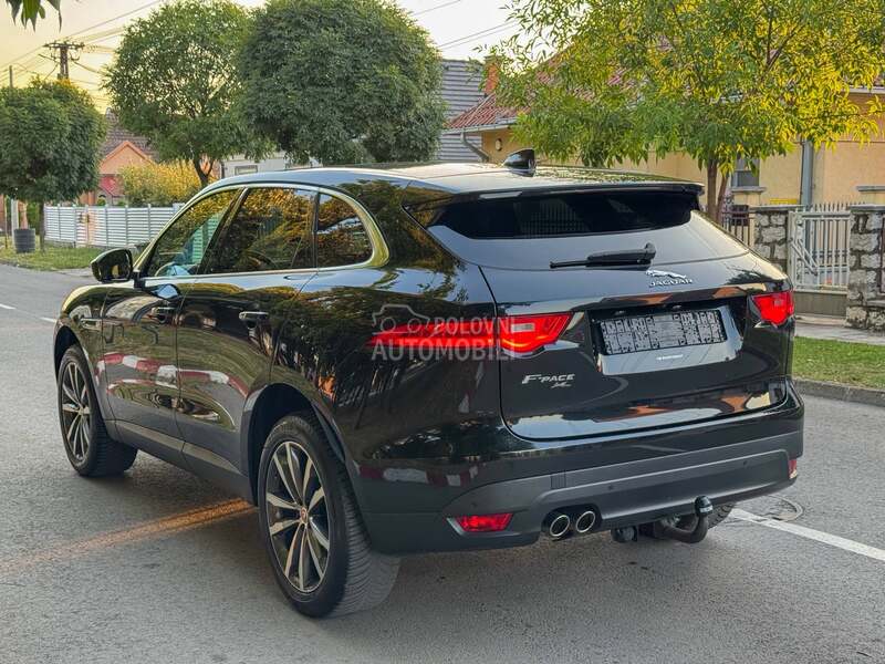 Jaguar F pace 