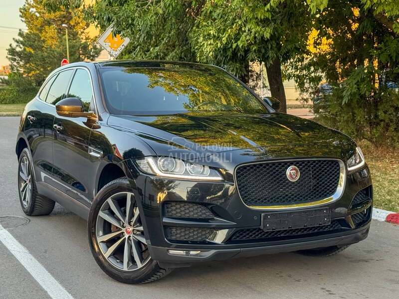 Jaguar F pace 